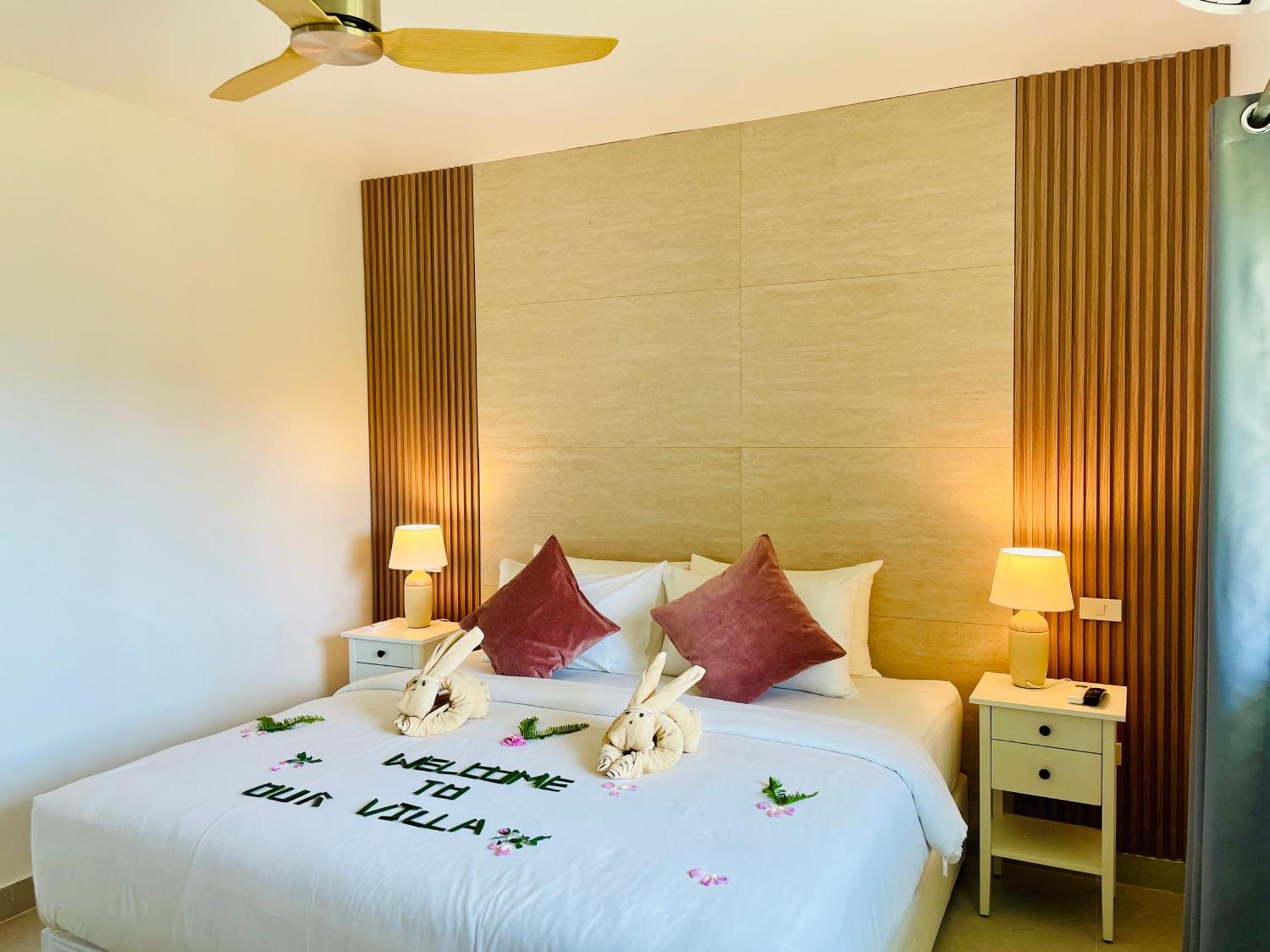 Baan Saint-Tropez Seaview Villas Kata Beach Praia de Kata Exterior foto